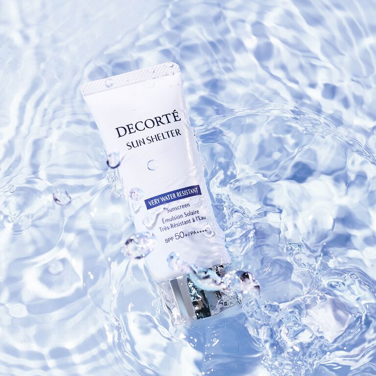 COSME DECORTÉ Sun Shelter Multi Protection Very Water Resistant SPF50+ PA++++ 60g