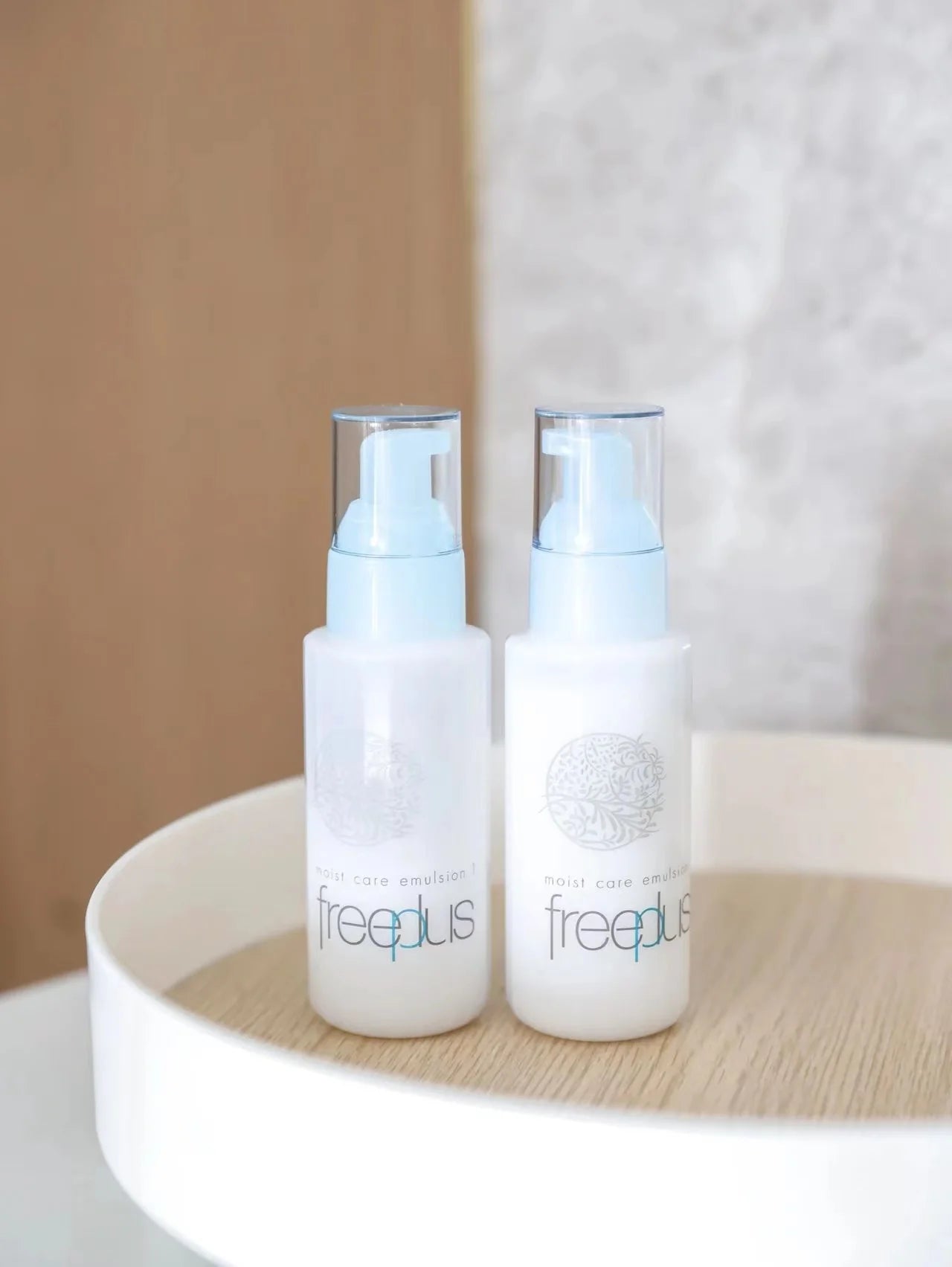 freeplus Moist Care Emulsion 1 Light 100ml