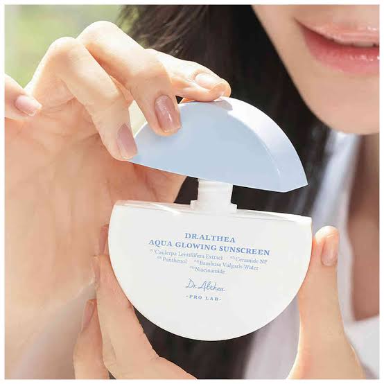 Dr.Althea - Aqua Glowing Sunscreen SPF50+ PA++++ 45ml