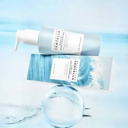 SKIN1004 - Madagascar Centella Hyalu-Cica Gentle Cleansing Milk 200ml